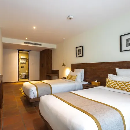 Hotel Roadhouse, Thamel, Kathmandu- Contemporary Boutique Exterior photo