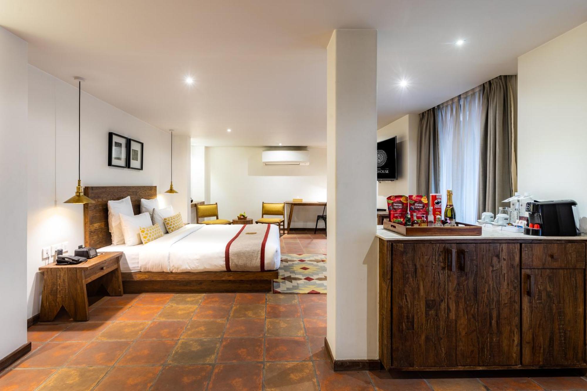 Roadhouse, Thamel, Kathmandu- Contemporary Boutique Katmandou